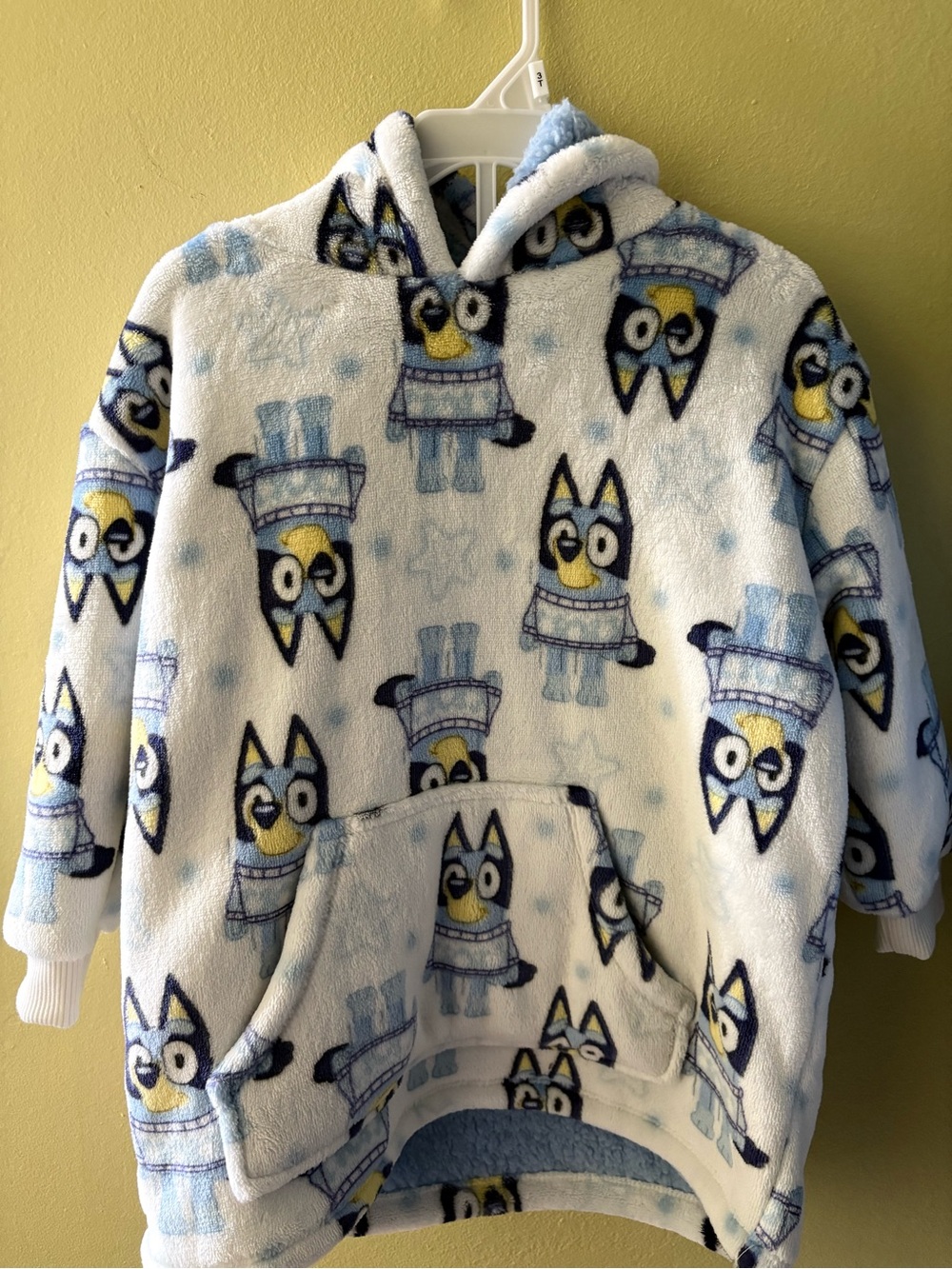 Cozy Blue & White Kids Fleece Hoodie with Cartoon Pup Print